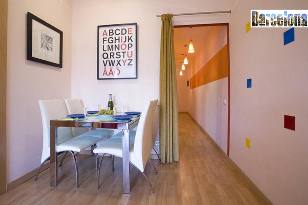 Barcelona Centric Apartment 2 Barcelona Centric Apartment