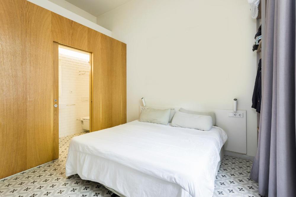 Barcelona Centric APT 2 Barcelona Centric APT