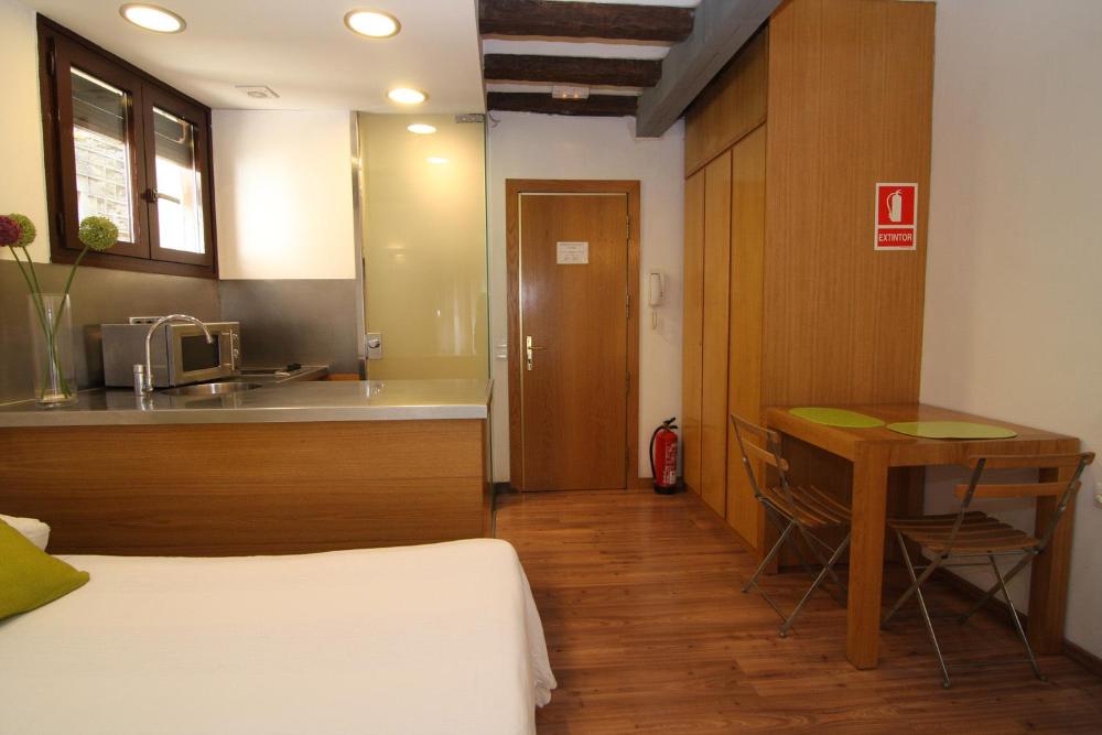 Apartamentos BCN2STAY 2 Apartamentos BCN2STAY