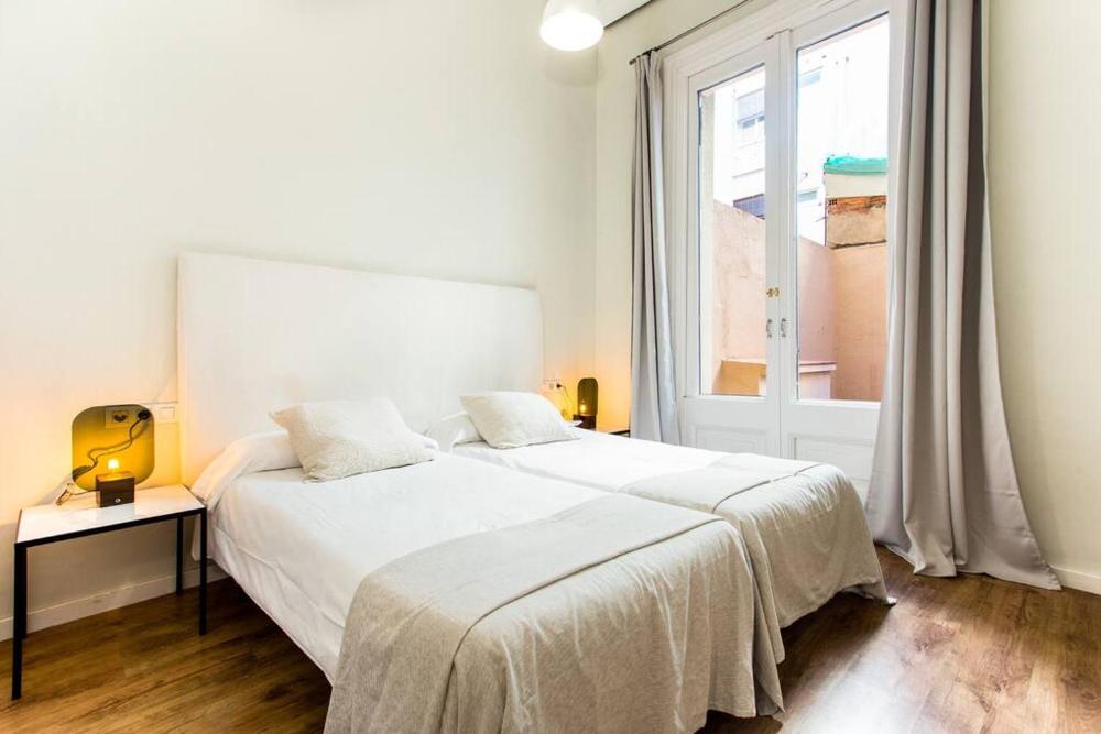 Bright and modern 4bedroom with terrace in Las Ramblas P2 2 Bright and modern 4bedroom with terrace in Las Ramblas P2