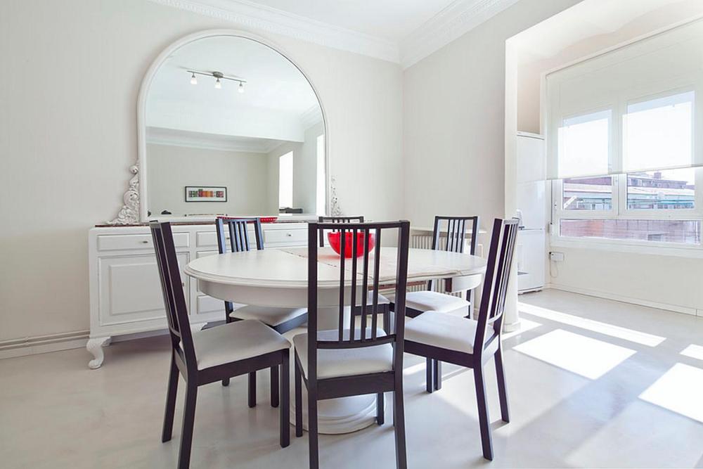 Central and Spacious Family Apartment 1 Central and Spacious Family Apartment