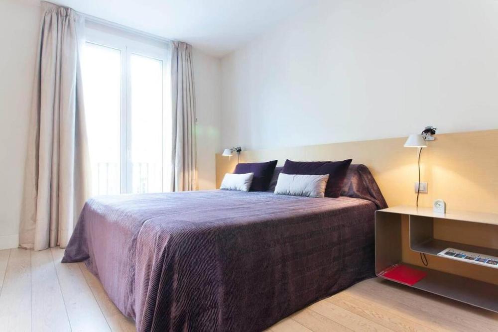 Classy 3bed 3bath apartment in Eixample 1 Classy 3bed 3bath apartment in Eixample