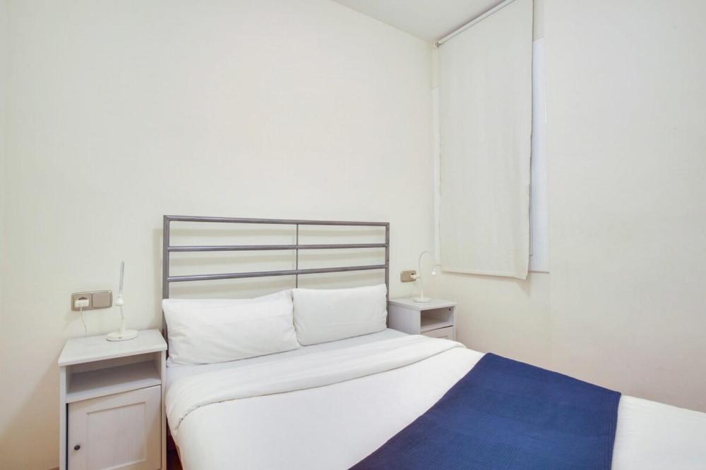 Cozy 2 Bedroom next to Arc de Triomf 1 Cozy 2 Bedroom next to Arc de Triomf