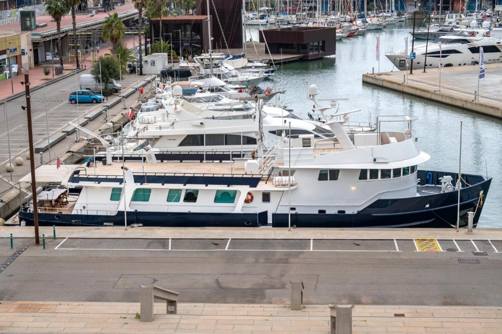 Luxury Boat Hotel Barcelona 2 Luxury Boat Hotel Barcelona