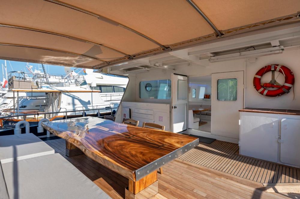 Luxury Boat Hotel Barcelona 4 Luxury Boat Hotel Barcelona