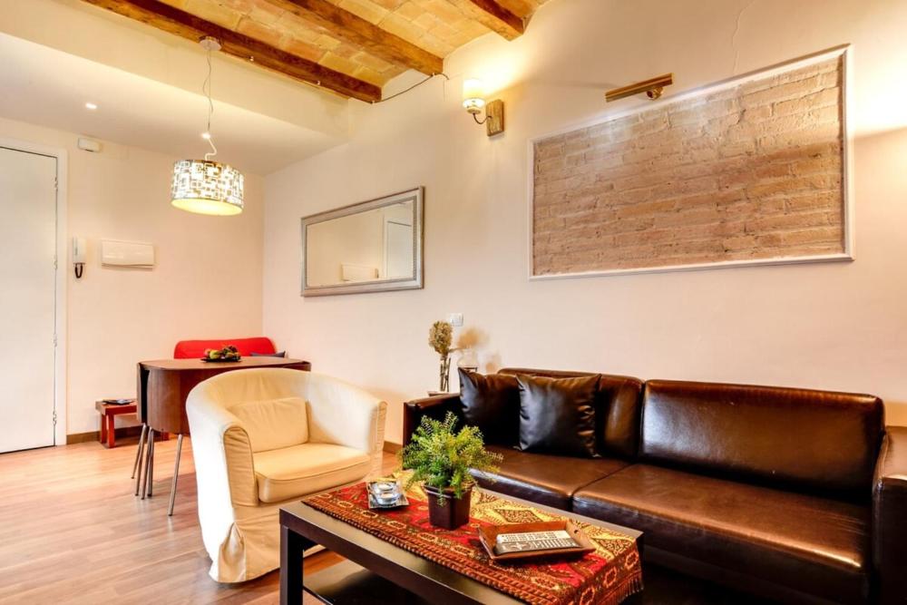 Modern 2 Bedroom Flat in Trendy Poble Sec 4 Modern 2 Bedroom Flat in Trendy Poble Sec