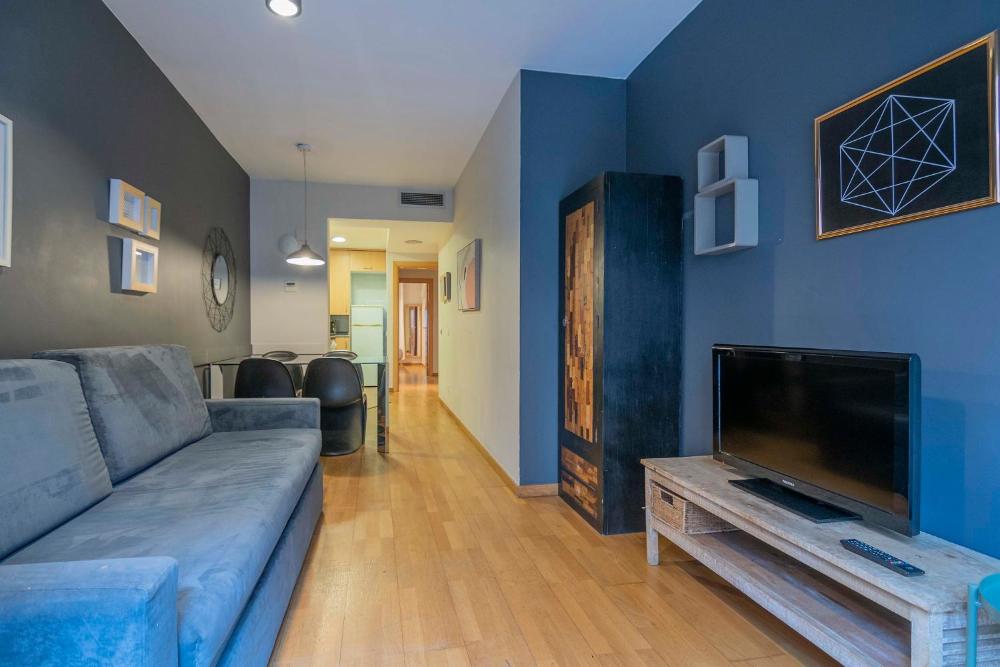 Modern and bright apartment in Eixample 1-2 4 Modern and bright apartment in Eixample 1-2