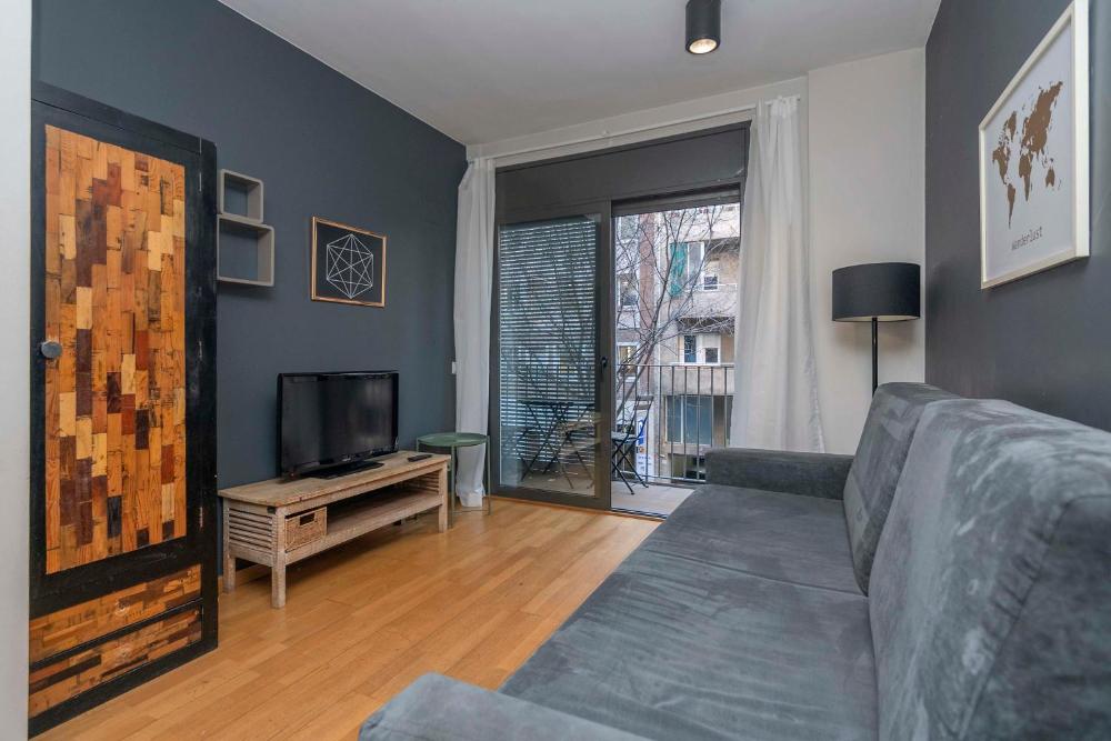 Modern and bright apartment in Eixample 1-2 1 Modern and bright apartment in Eixample 1-2