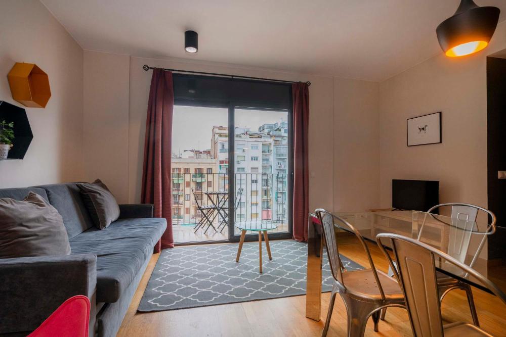 Modern and bright apartment in Eixample 5-1 5 Modern and bright apartment in Eixample 5-1