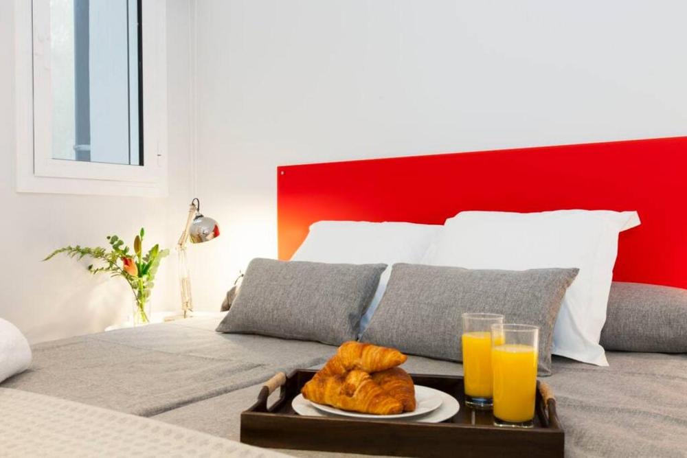Stylish and centric 2-bedroom apartment in Eixample &Terrace P2 2 Stylish and centric 2-bedroom apartment in Eixample &Terrace P2