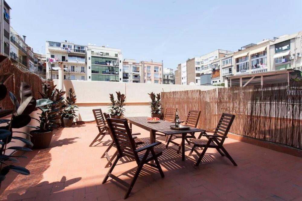 Stylish and centric 2-bedroom apartment in Eixample &Terrace P2 4 Stylish and centric 2-bedroom apartment in Eixample &Terrace P2