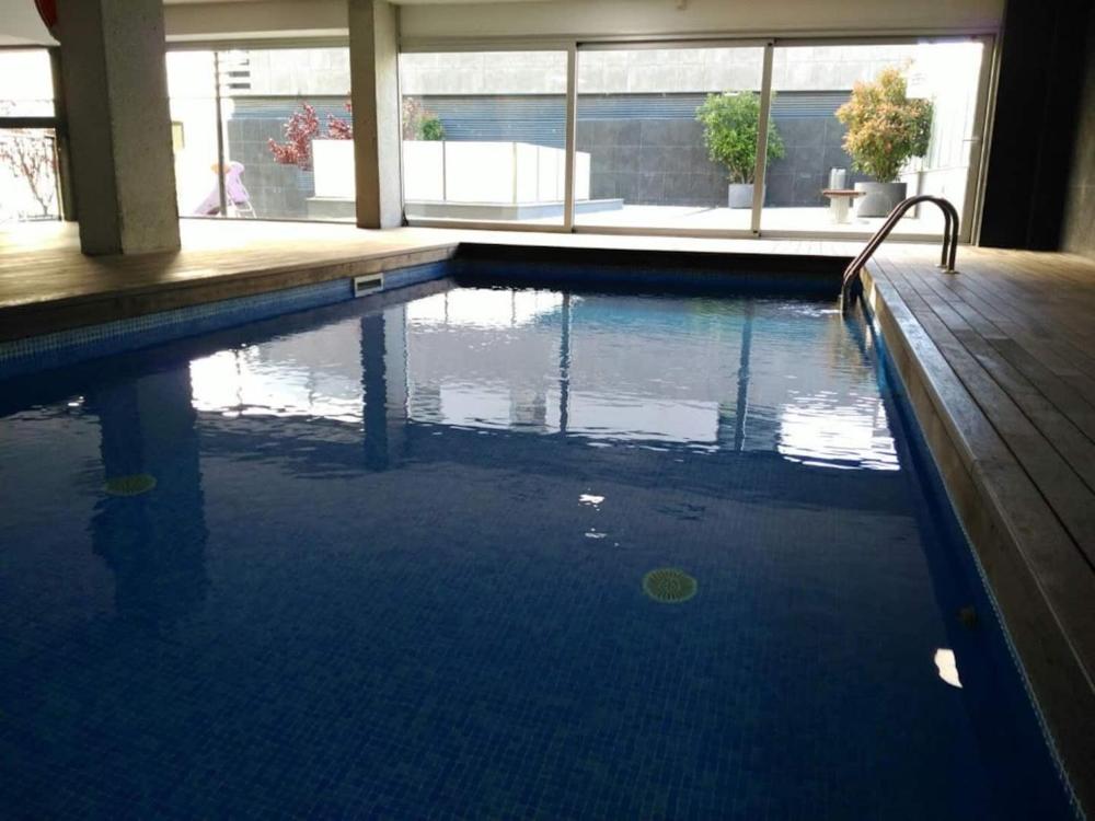 STYLISH FLAT, 2 BATHROOMS AND SWIMMIGPOOL!! 1 STYLISH FLAT, 2 BATHROOMS AND SWIMMIGPOOL!!