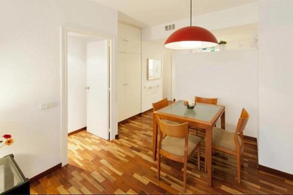Sweet BCN Three Bedroom Apartment 5 Sweet BCN Three Bedroom Apartment