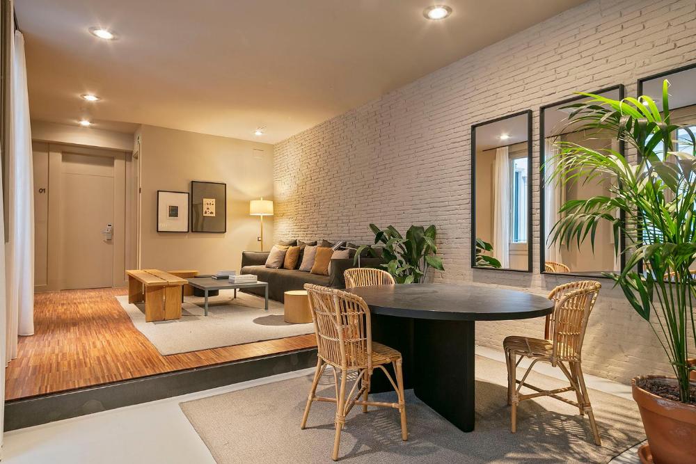 Uma Suites Pau Claris 2 Uma Suites Pau Claris