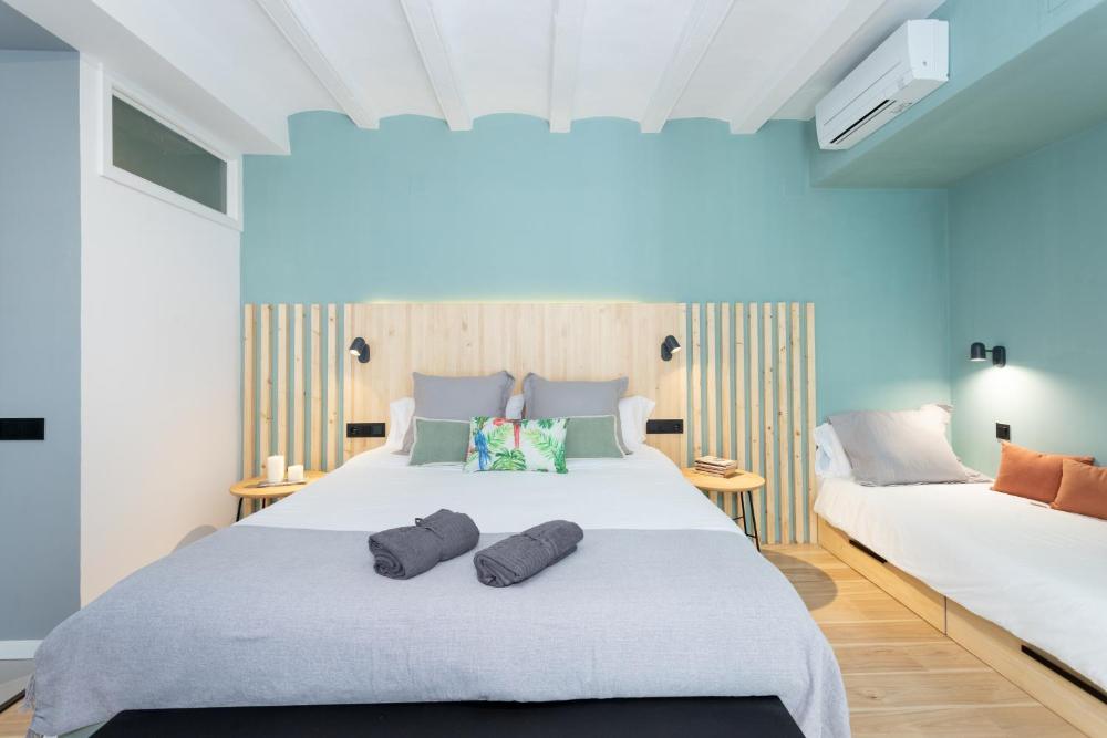 UniqueStay – Barceloneta Design Studios